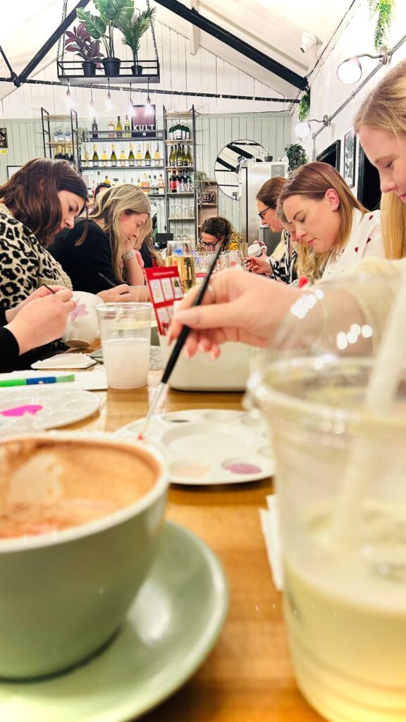 KULT. Sip and paint event close up